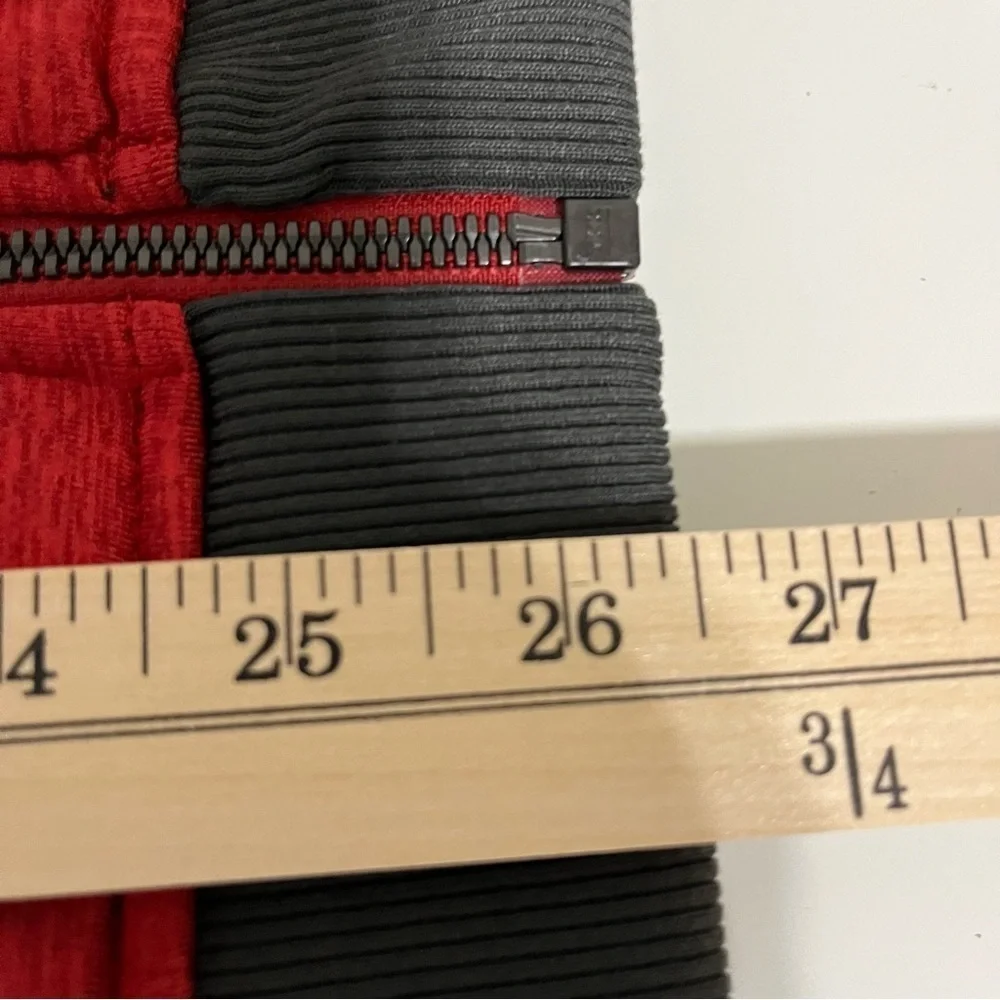 The North Face Red Gray Zipper Quilted Bomber Insulated Jacket